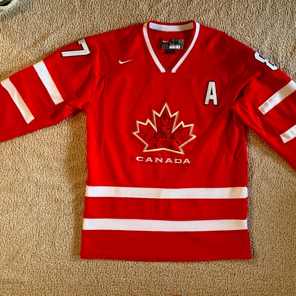 Red Crosby Canada Long Sleeved Jersey - 87